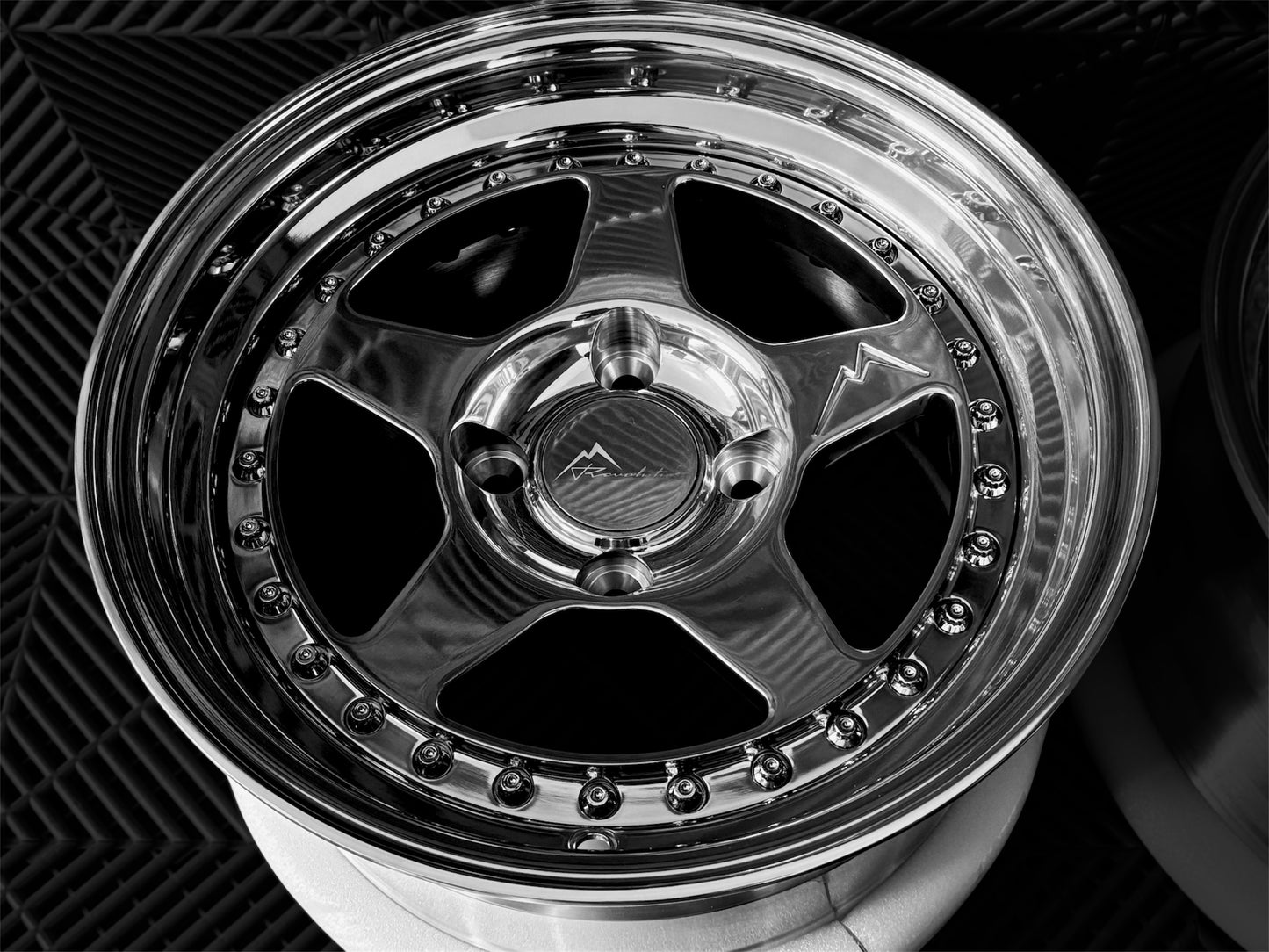 Revolution AE-5S Race Wheels
