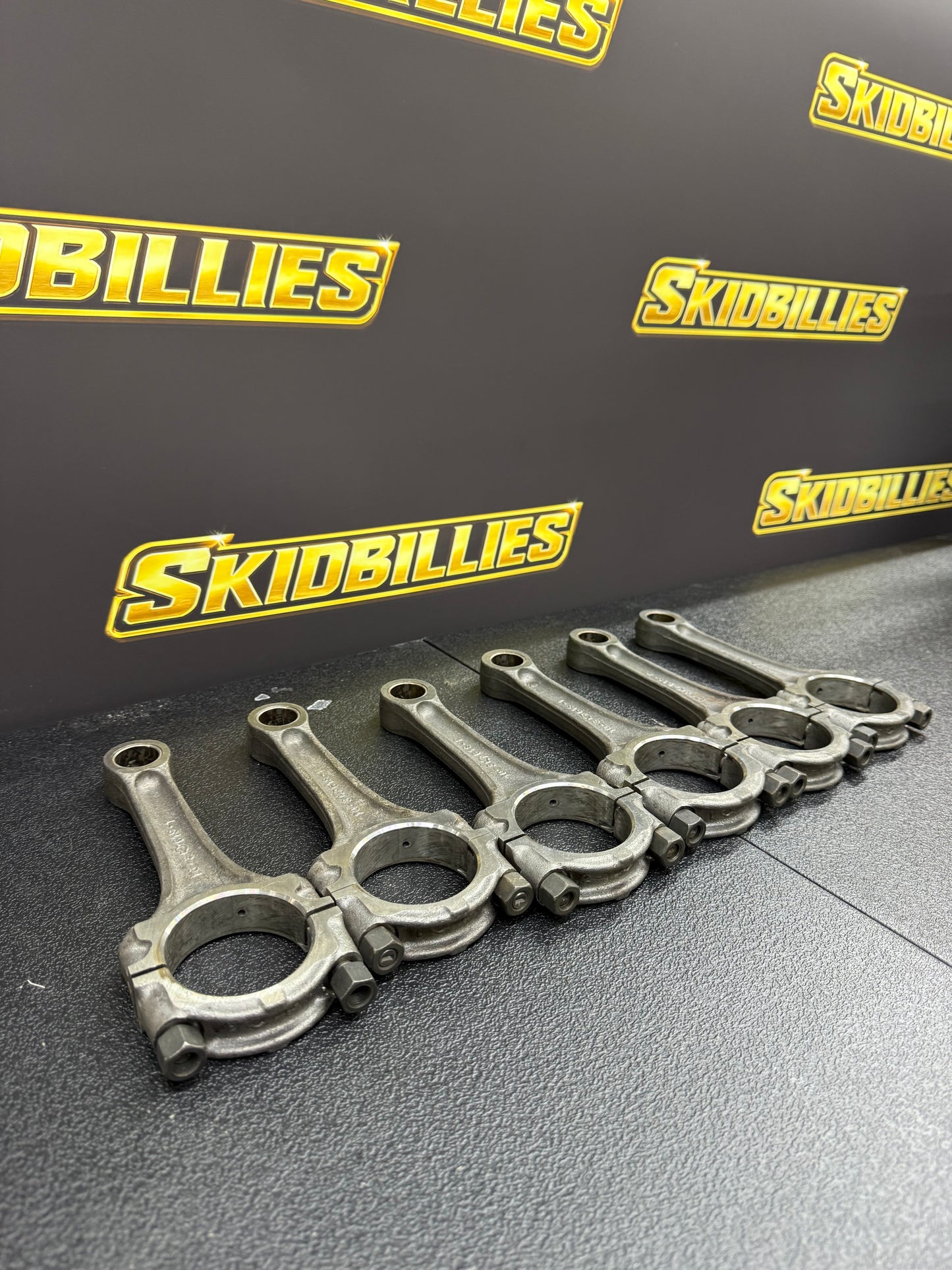 RB30ET Stock Rods