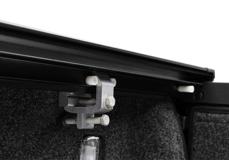 Retrax 21-22 Ford F-150 Super Crew/Super Cab (Incl. 2022 Lightning) 5.5ft Bed RetraxONE XR