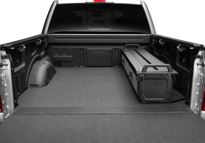 RealTruck 19-26 RAM 1500 5.7ft Bed w/RAMBOX (w or w/o MultiFunc Tailgate) RetraxPRO EZ-Off FRC-4000