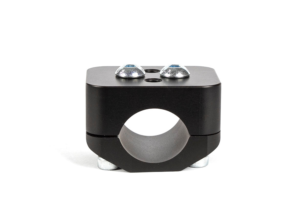 iC-7/uC-10 Dash Tube Mount 31.75mm (1.25") Size: 60mm x 44mm