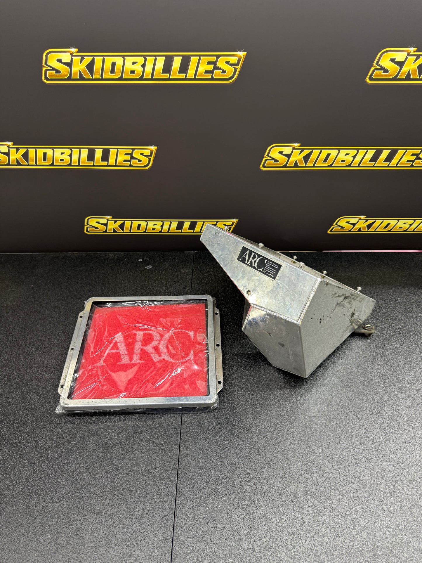 ARC R34 GTT Intake Box with new ARC Filter Element