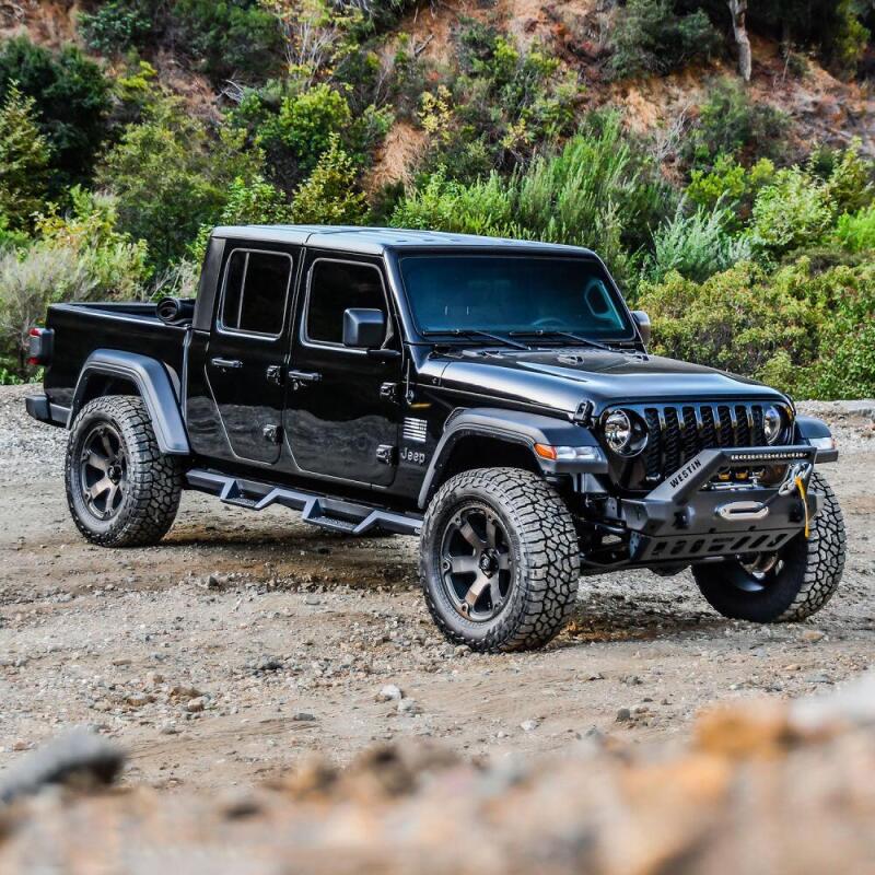 Westin 18-19 Jeep Wrangler JL WJ2 Stubby Front Bumper - Textured Black