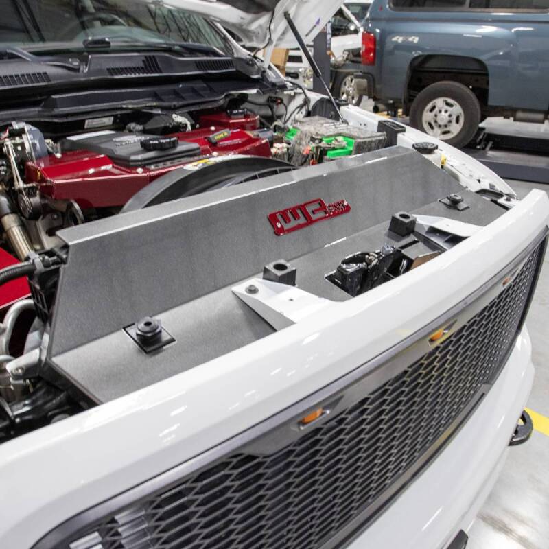 Wehrli 13-18 Cummins Fabricated Aluminum Radiator Cover - Gloss Black