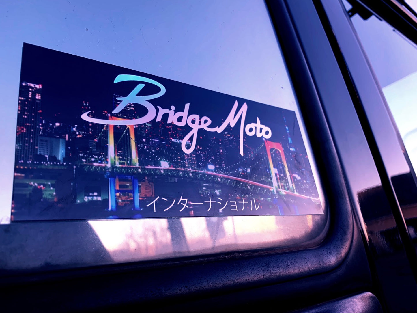 BridgeMoto International Slap Sticker